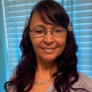Meet your Posher, Angie